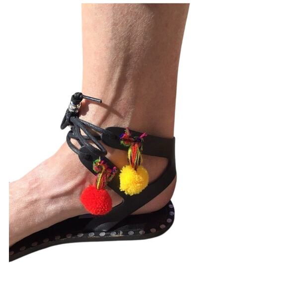 Steve Madden Black Leather Pom Pom Gladiator Sandals Women’s 7M - Picture 4 of 8